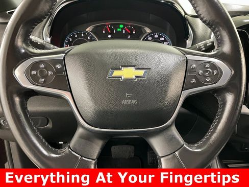 Certified 2022 Chevrolet Traverse LT image 4