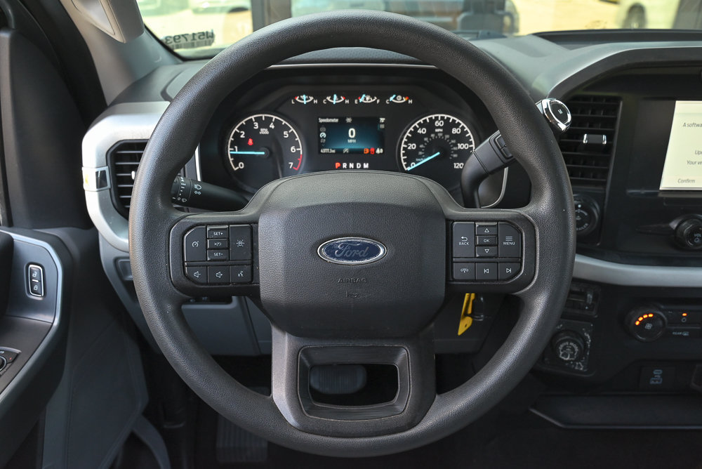 Used 2022 Ford F150 XLT w/ Trailer Tow Package RWD image 21