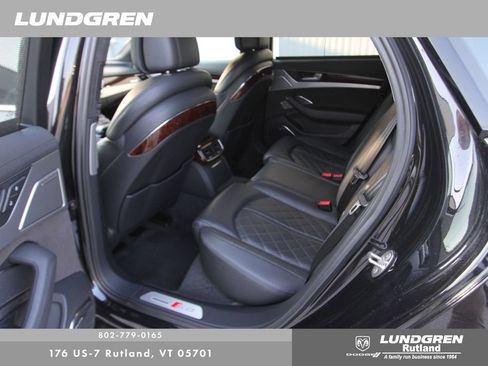 Used 2013 Audi S8 AWD/4WD image 21