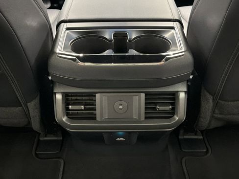 Used 2025 Ford F150 Lariat AWD/4WD image 35