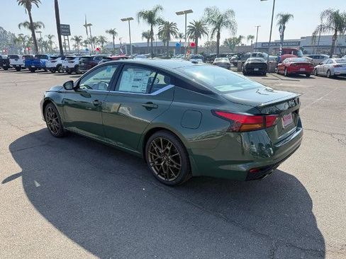 New 2025 Nissan Altima 2.5 SR w/ SR Premium Package image 4