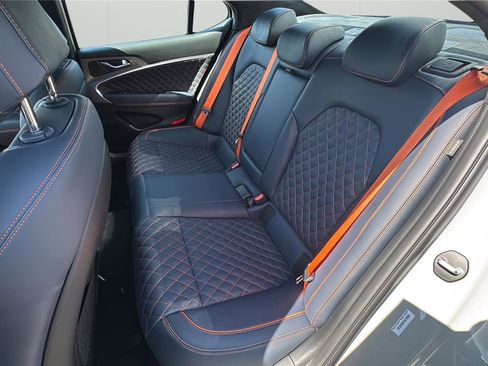 New 2026 Genesis G70 3.3T Prestige image 11