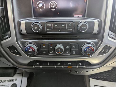 Used 2015 GMC Sierra 1500 SLT w/ SLT Crew Cab Value Package AWD/4WD image 33
