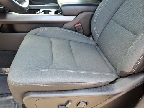 Used 2023 RAM 1500 Big Horn AWD/4WD image 17