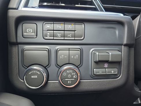 New 2026 Chevrolet Tahoe LT RWD image 25