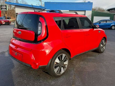 Used 2015 Kia Soul ! image 5