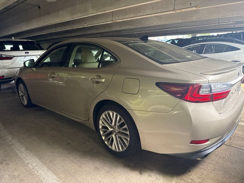 Used 2017 Lexus ES 350 FWD image 5