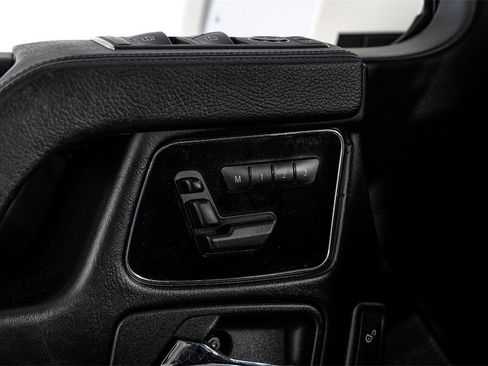 Used 2014 Mercedes-Benz G 63 AMG 4MATIC image 45
