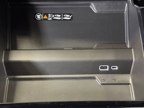 New 2026 Chevrolet Tahoe LT image 36