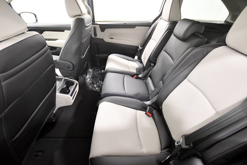 New 2027 Honda Odyssey Elite image 14