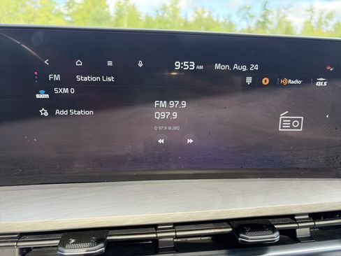 Certified 2025 Kia Telluride SX Prestige X-Line AWD/4WD image 26