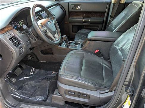 Used 2019 Ford Flex Limited image 16