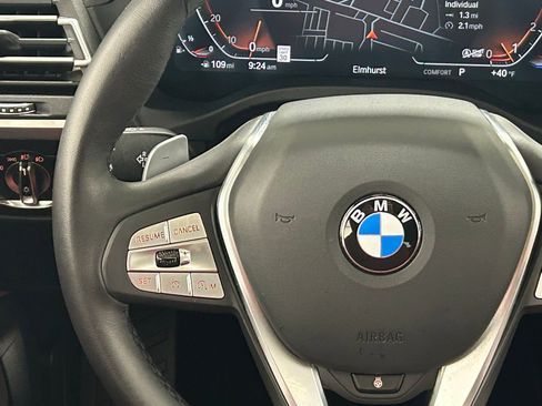 Used 2025 BMW X4 xDrive30i AWD/4WD image 11