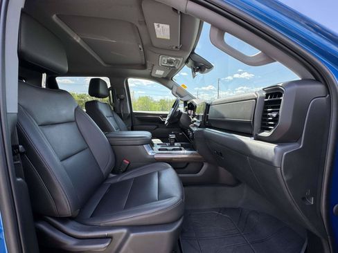 Used 2023 Chevrolet Silverado 1500 RST w/ Convenience Package II AWD/4WD image 16
