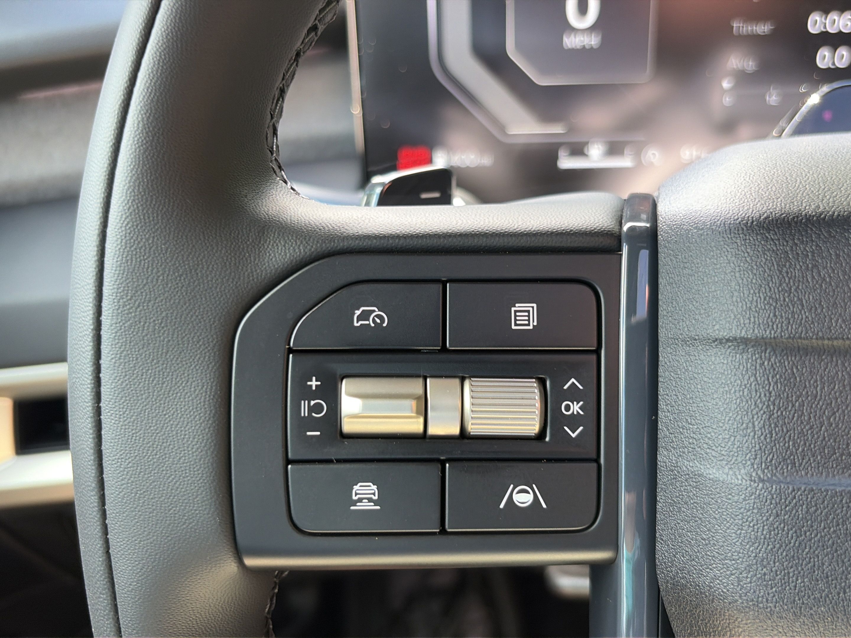 New 2027 Kia Telluride SX w/ Towing Package FWD image 25