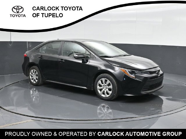 Used 2026 Toyota Corolla LE FWD image 6