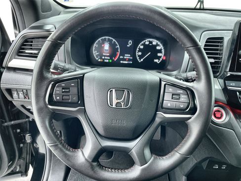 Certified 2025 Honda Odyssey Sport-L image 23