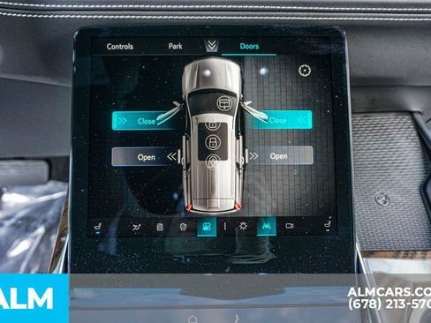 Used 2026 Cadillac Escalade ESV Platinum Sport w/ LPO, ONYX Package AWD/4WD image 47