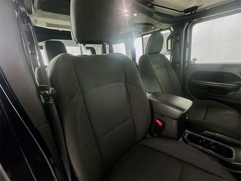 Used 2020 Jeep Wrangler Unlimited Sport image 27