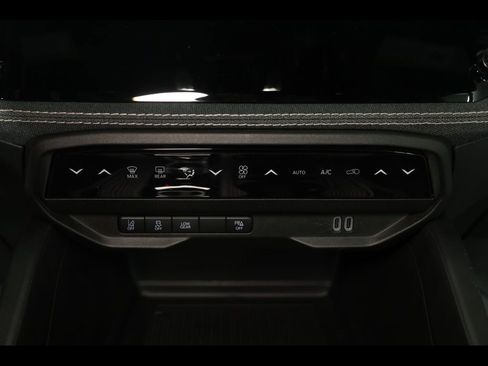 New 2026 Jeep Cherokee Laredo image 18