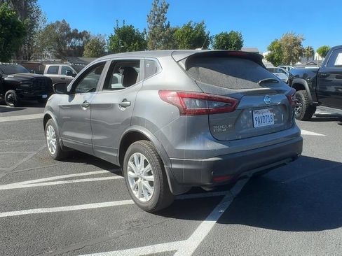 Used 2022 Nissan Rogue Sport S FWD image 8