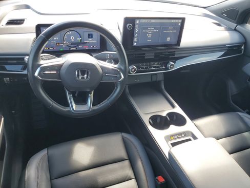 Used 2024 Honda Prologue Touring image 14