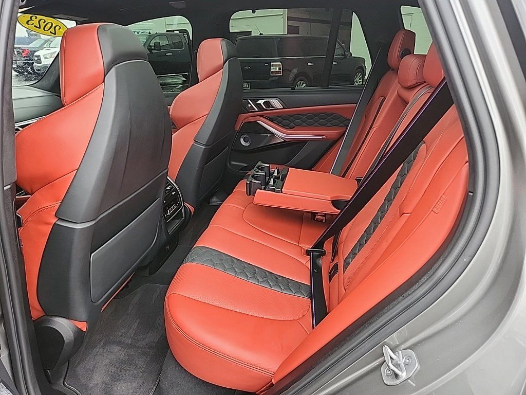 Used 2023 BMW X5 M w/ Competition Package AWD/4WD image 34