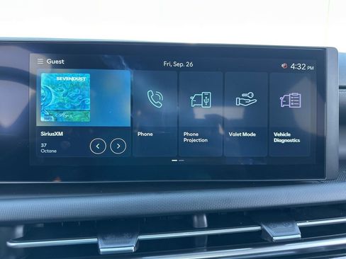 Used 2025 Hyundai Santa Cruz SEL image 9