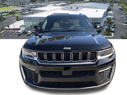 New 2026 Jeep Grand Cherokee L Limited RWD image 9