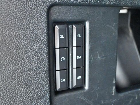 Used 2021 Ford Expedition Max Limited AWD/4WD image 38