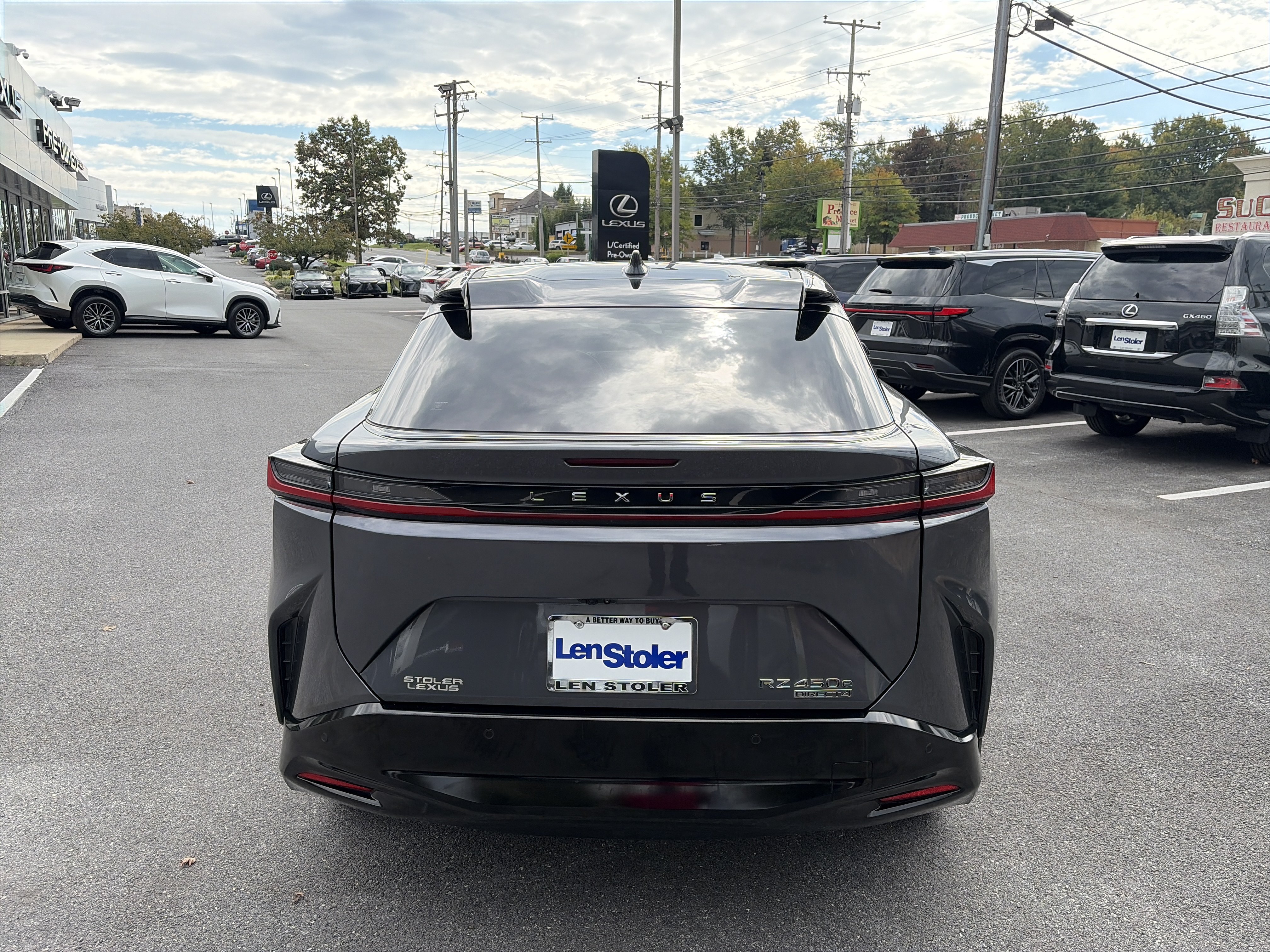 Certified 2024 Lexus RZ 450e Premium w/ Technology Package AWD/4WD image 4