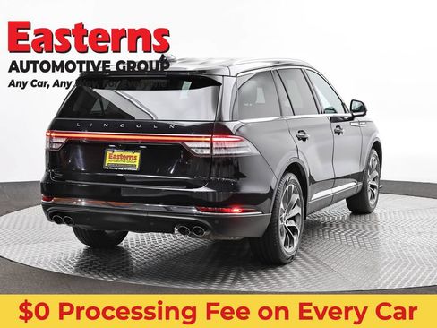 Used 2025 Lincoln Aviator Reserve w/ Illumination Package AWD/4WD image 5