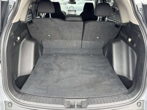 Used 2023 Honda CR-V LX image 10