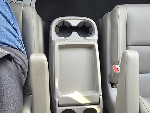 Used 2016 Honda Odyssey EX-L image 27