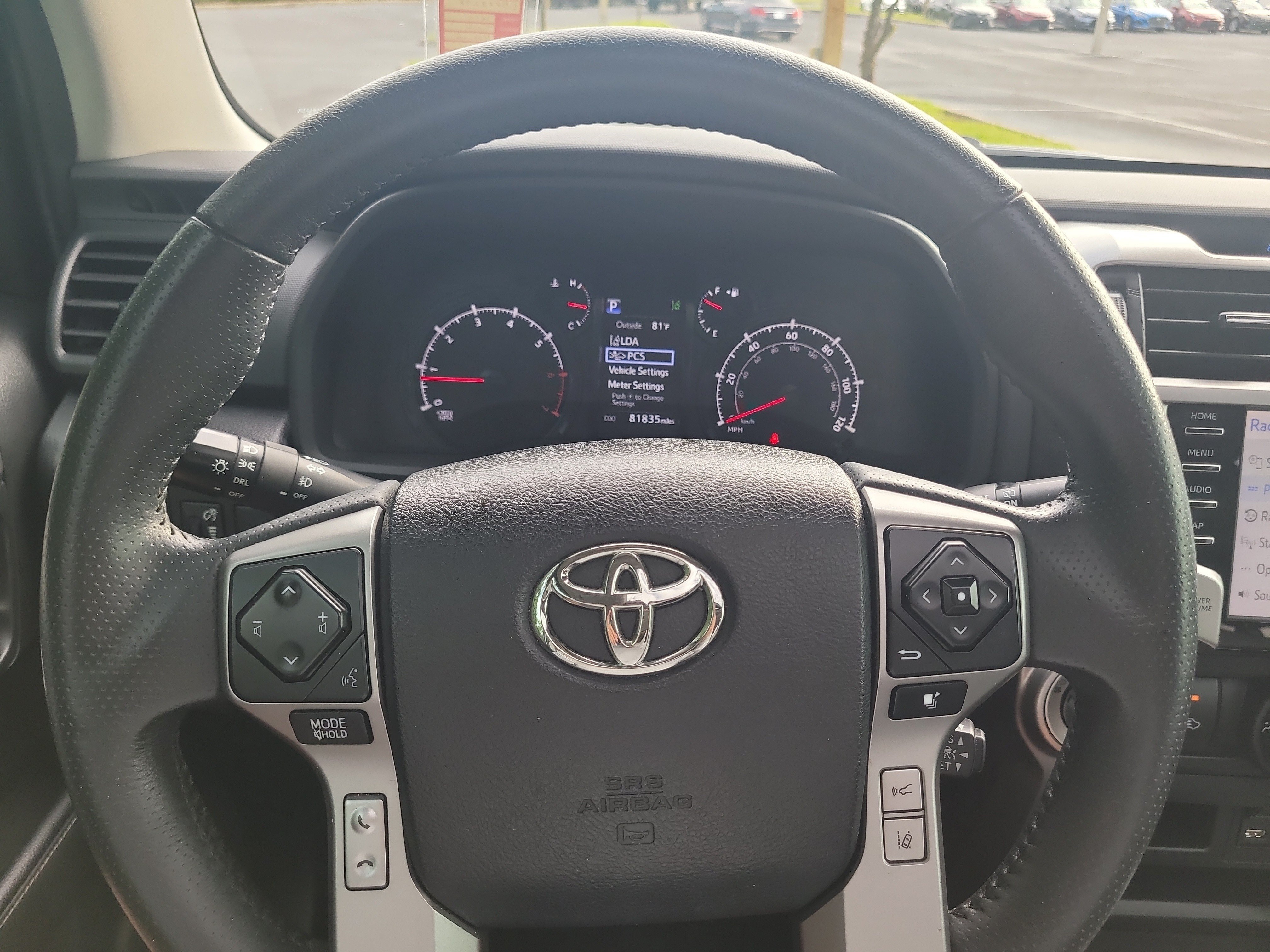 Used 2020 Toyota 4Runner SR5 Premium w/ Moonroof Package AWD/4WD image 31