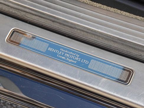 Used 2016 Bentley Continental GT image 37