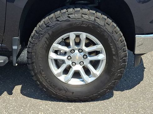 Used 2023 Chevrolet Silverado 1500 LT w/ Protection Package AWD/4WD image 29