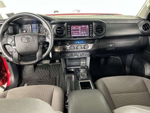 Used 2021 Toyota Tacoma SR AWD/4WD image 19