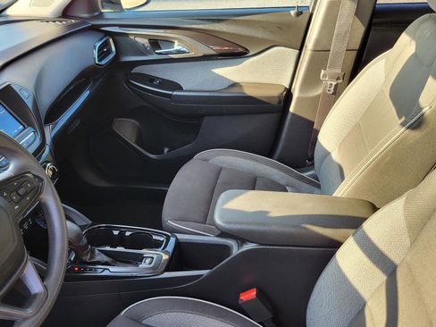 Used 2023 Chevrolet TrailBlazer LT image 29