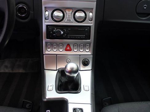 Used 2007 Chrysler Crossfire Coupe image 37