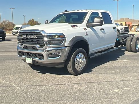 New 2026 RAM 5500 Tradesman image 7