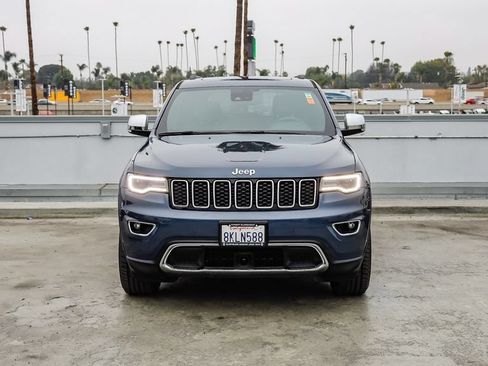 Used 2019 Jeep Grand Cherokee Limited w/ Luxury Group II RWD image 3