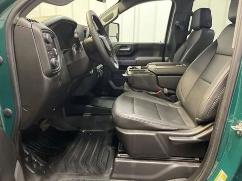 Used 2024 Chevrolet Silverado 3500 W/T image 10