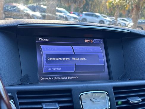 Used 2015 INFINITI Q70 3.7 w/ Sport Package image 7