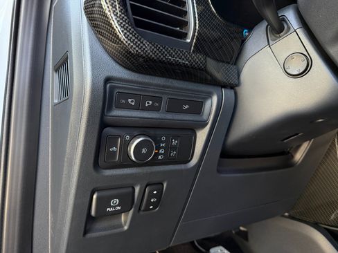 Used 2022 Ford F150 Lariat w/ Equipment Group 502A High AWD/4WD image 25