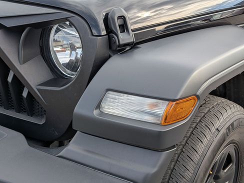 Used 2023 Jeep Wrangler Sport image 12