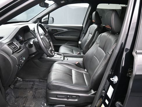 Certified 2023 Honda Passport TrailSport image 19