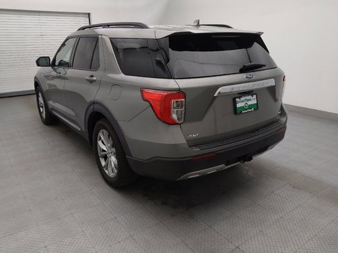 Used 2020 Ford Explorer XLT w/ Equipment Group 202A image 5