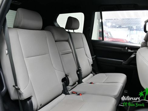 Used 2023 Lexus GX 460 w/ Black Line Special Edition AWD/4WD image 54