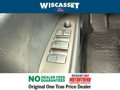 Used 2023 Toyota Camry LE image 17